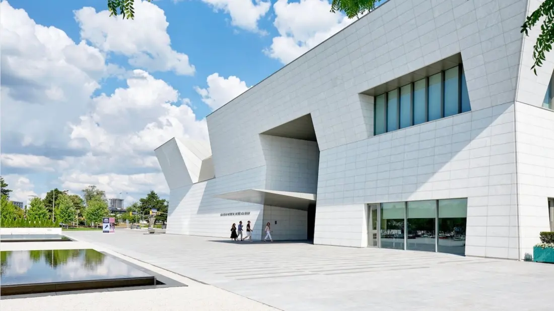 Seven ways to see Toronto's best museums without paying a cent