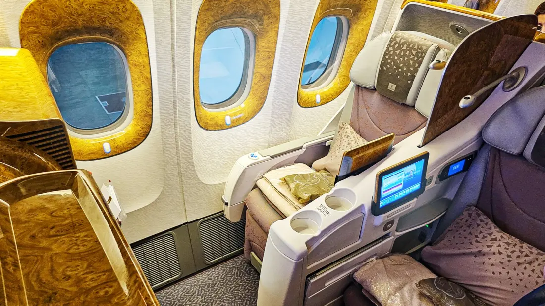 Emirates' Refurbished 777s Have Reached US Routes — And The Dreaded 2-3-2 Business Class Is Gone