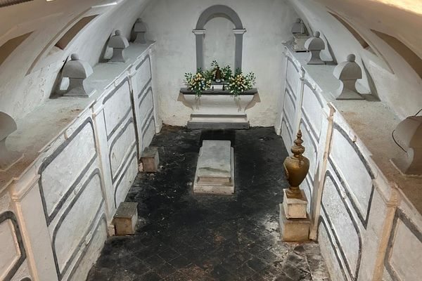 Salvador's Golden Cathedral Hides the Tomb of Brazil's Colonial Governor