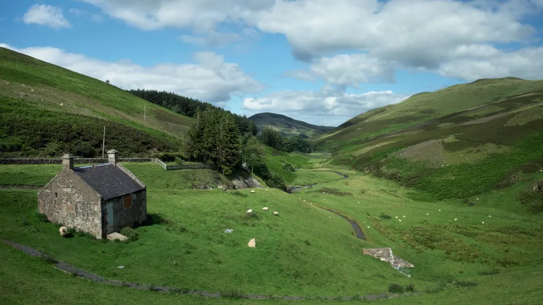Pentland Hills: Edinburgh's Easy Day Trip for Hikes, Trout and Wild Moorland