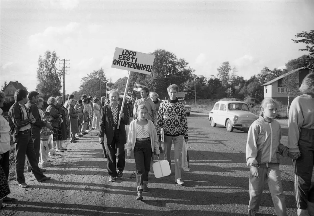 The Baltic Way: the 675km human chain that linked Tallinn, Riga and Vilnius