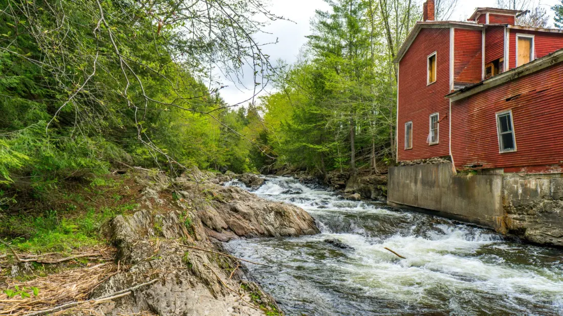 Johnson, Vermont: The Quiet College Town That Makes a Better Stowe Foliage Day Trip