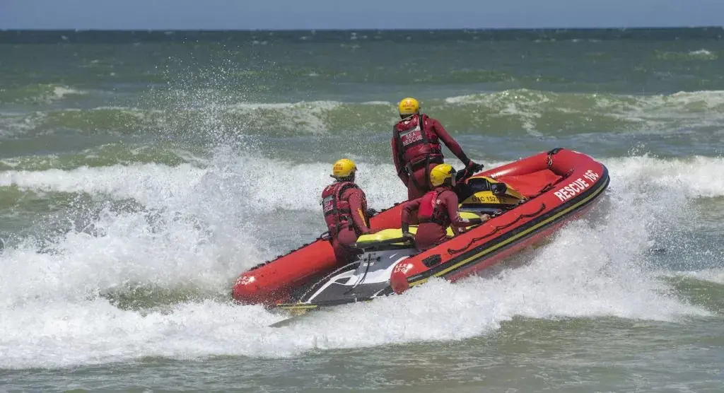 German hiker's ankle injury near Cape Town sparks overnight mountain rescue