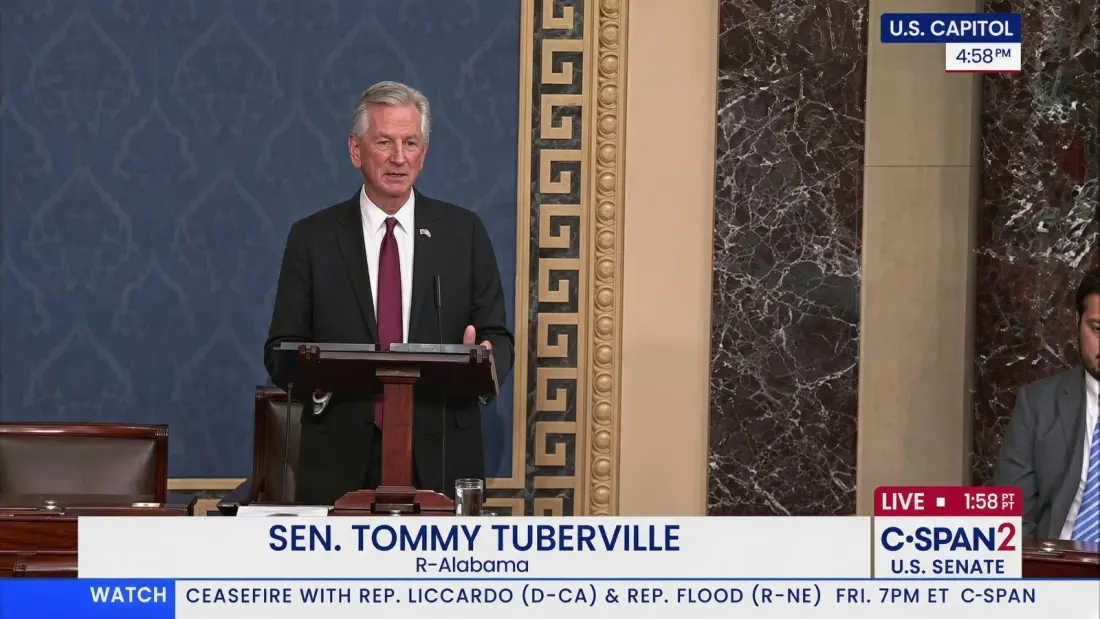 Senator's Floor Speech Warns Airline Pilots Might Be Furries