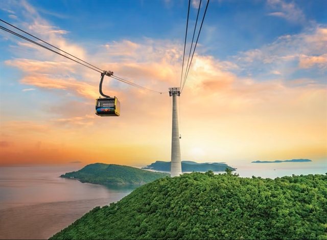 Phú Quốc blows past its yearly tourism target with three months still to go