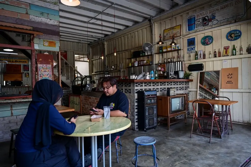 Kuala Dungun's wooden shophouses: a 1930s timber town that still trades on Malaysia's east coast
