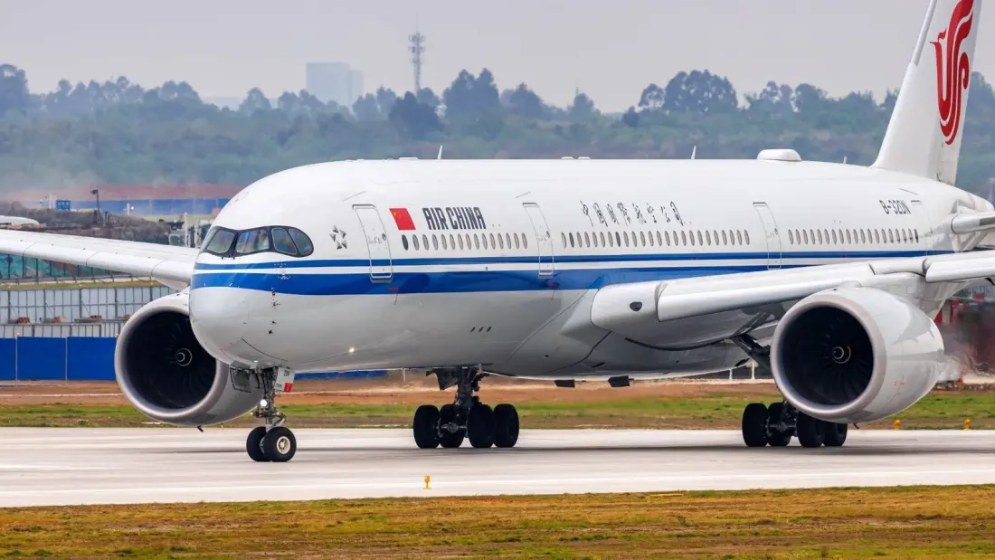 Air China's Extra Flights for Xi's US Visit Grounded by Airline Lobbying