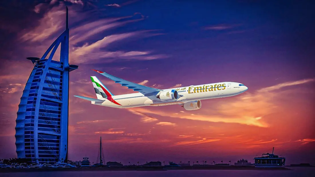 Emirates Weighs Scrapping Its Boeing 787 Order in Favour of More 777X Jets