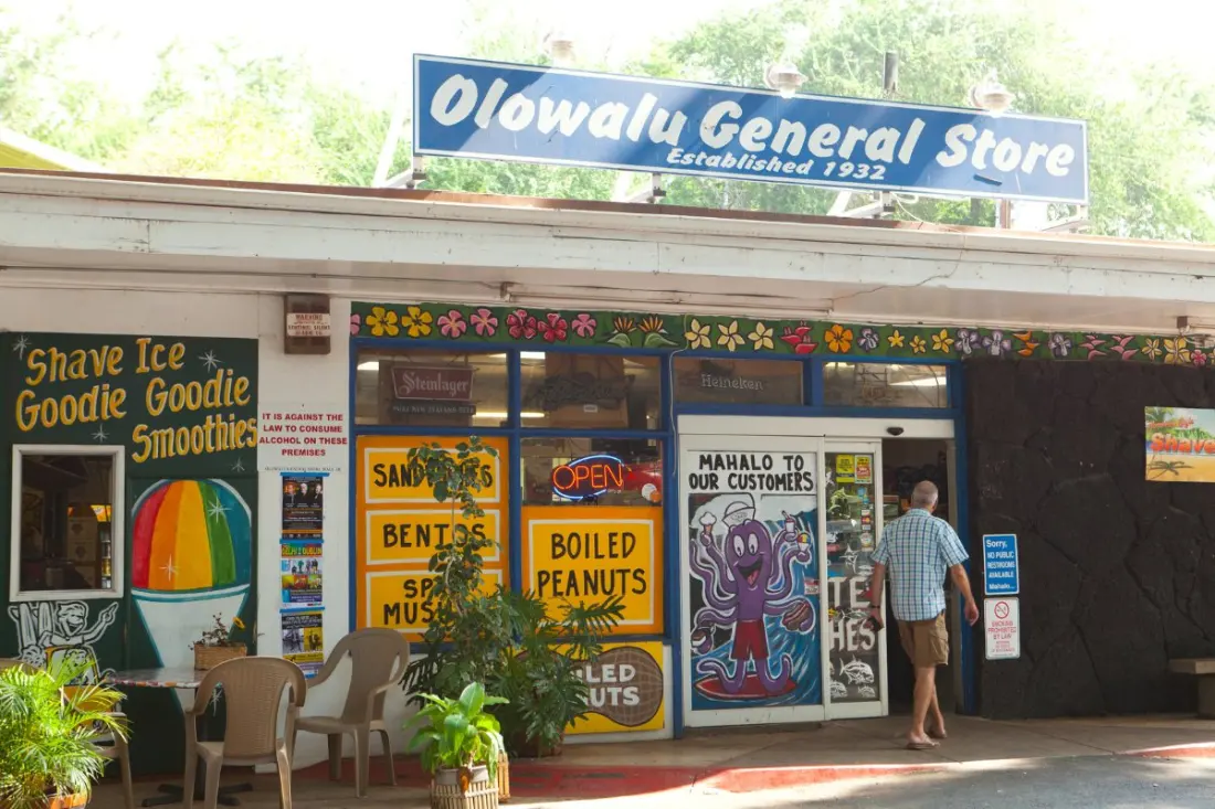 Grocery Store Tourism Is 2026's Best excuse to Skip the Fancy Restaurants in Hawaiʻi