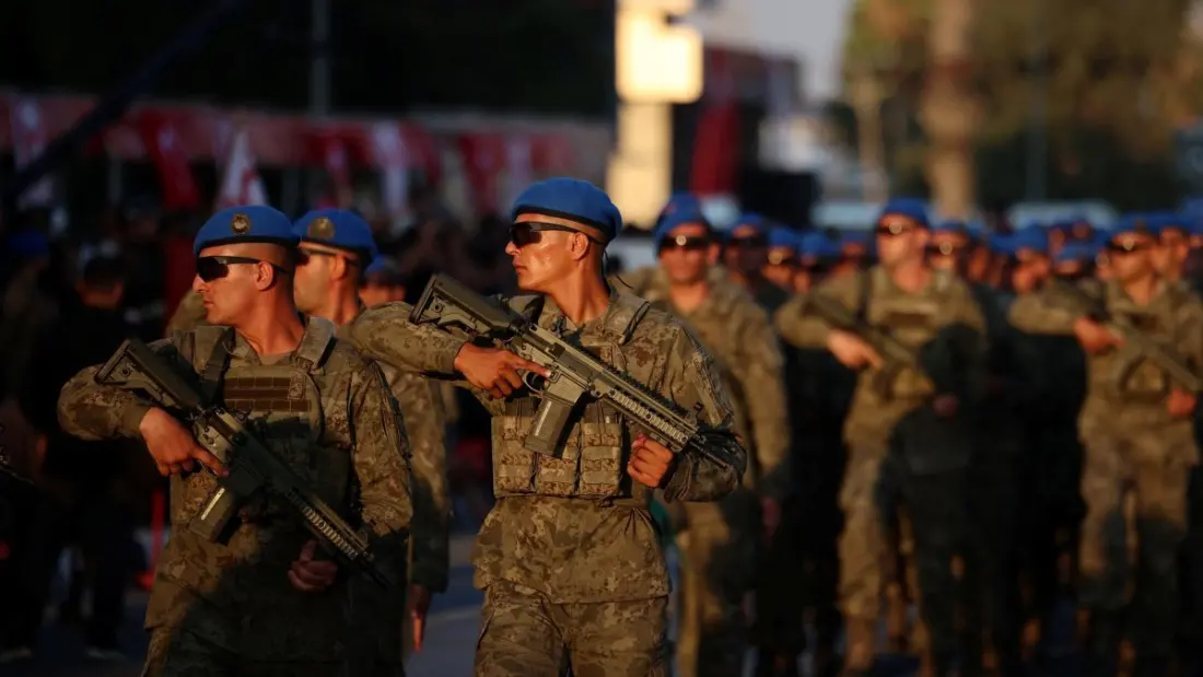 Türkiye moves a 2,000-strong commando brigade to its Aegean coast — what it means for travellers
