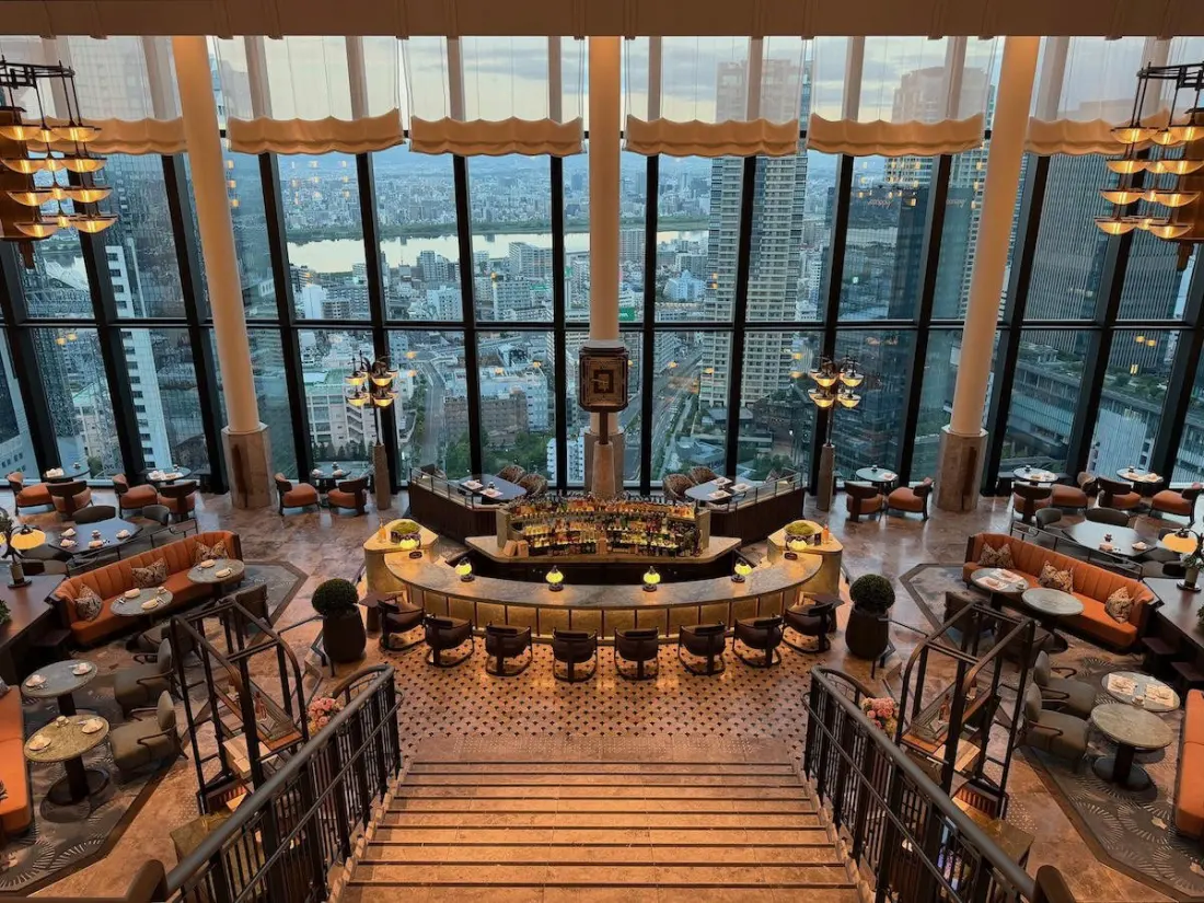 Hilton's Premium Amex Aspire Card Packs a Free Night, Diamond Status and $800 in Credits