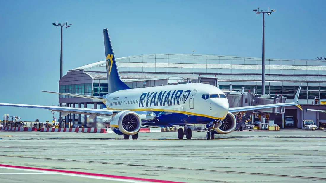 Ryanair's Longest 737 MAX Routes in 2026 All End at the Beach