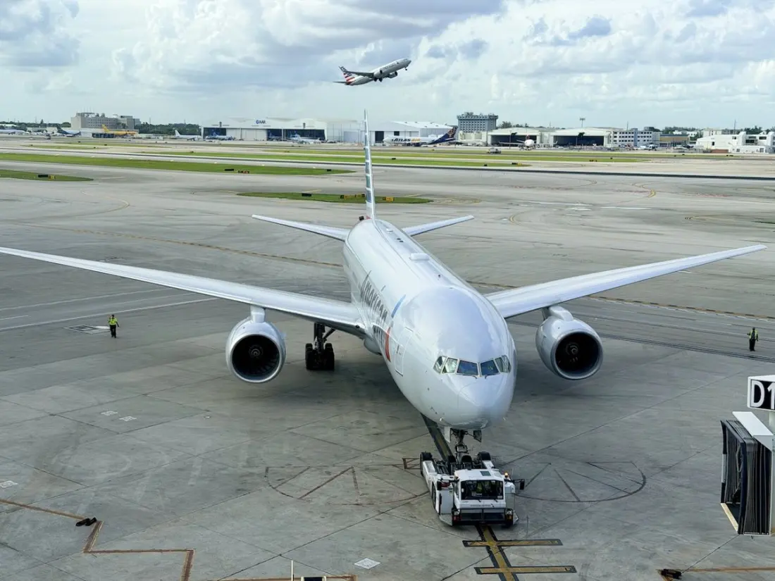 Holiday Airfares Hit a Decade High: Why US Thanksgiving and Christmas Flights Are So Expensive