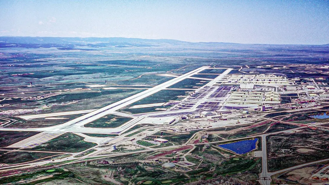 The Five Longest Runways in the US Air Force — and Where to See Them
