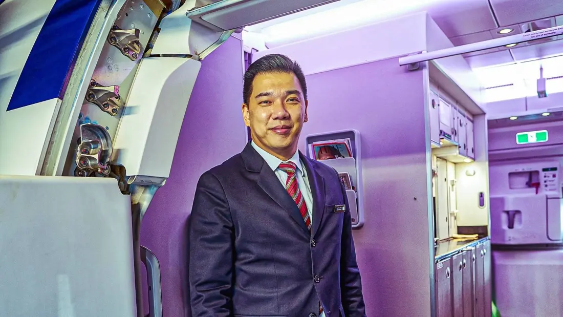 Crew Bunks and Four Pilots: How Singapore Airlines Staffs Its 18-Hour New York Flights