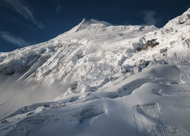 Race Against the Storm: Hundreds Chase Manaslu Summit Before Cyclone Hits