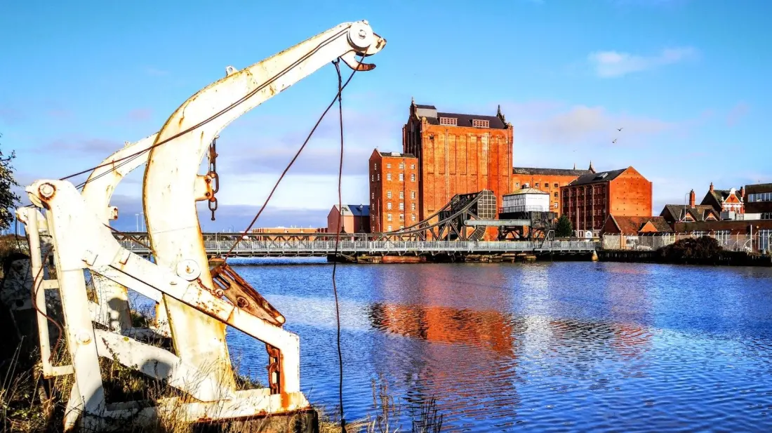 Grimsby: The Humber Port Town Where Smoked Fish, Victorian Landmarks and Market Stalls Steal the Show
