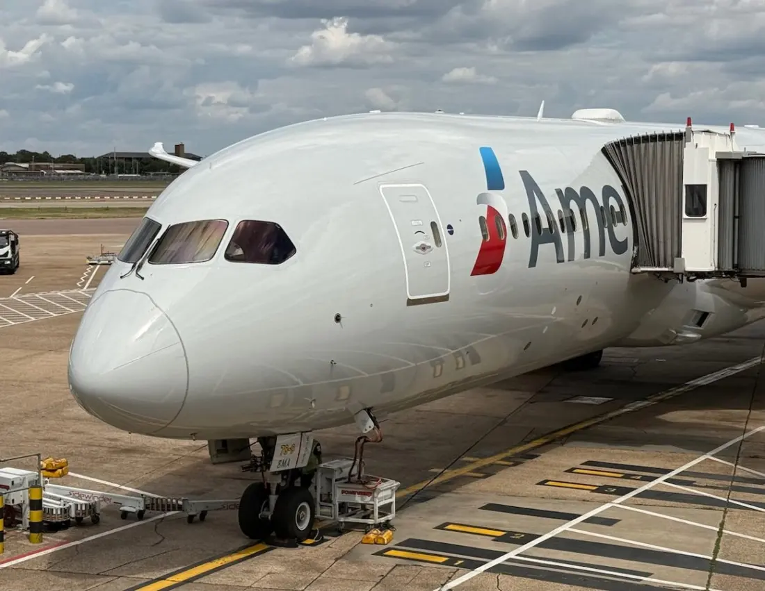 American Airlines looks set to roll Starlink Wi-Fi out across its whole fleet