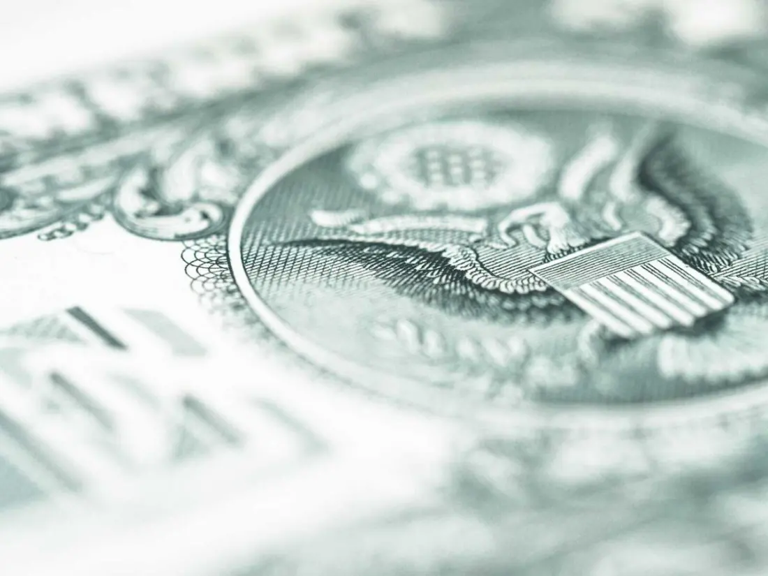 Costa Rica's Dollar Dip: What a Weaker USD Means for Your Trip