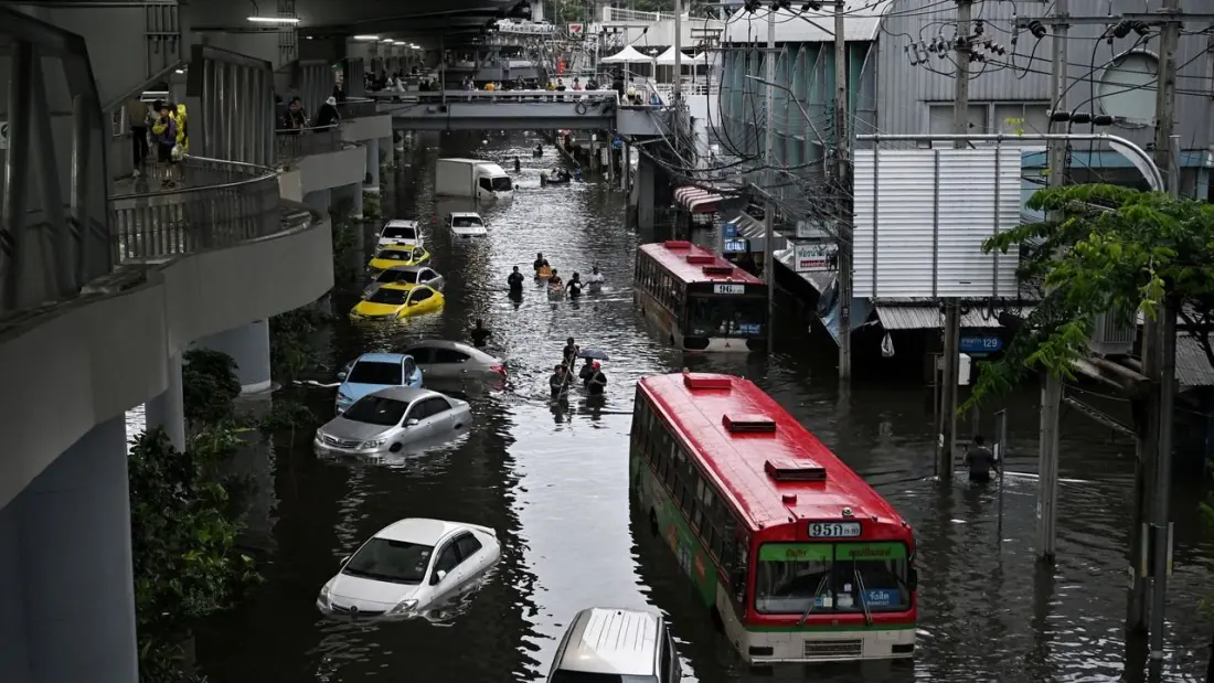 Bangkok flooding: what travellers need to know right now