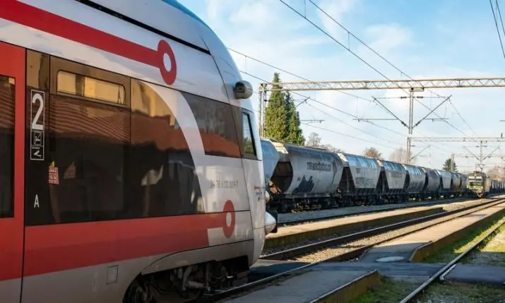 Croatia's €6 billion rail revamp: faster trains to Split, Osijek and Rijeka by 2035