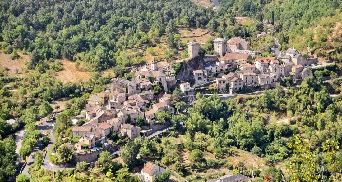 Wild Swimming, Roadside Plums and 32°C Gorge Walks: A Long-Distance Hiker's Day in Southern France