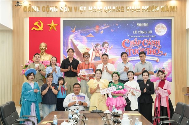 Hà Nội's National Convention Centre stages a kids' arts show with a boarding-pass ticket