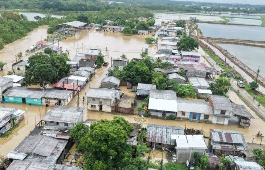 Coastal Ecuador flooding: state of emergency in Esmeraldas as El Niño rains intensify