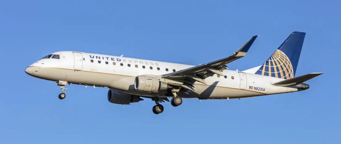 Shattered Windshield Forces United Express Flight Back to Houston Minutes After Take-off