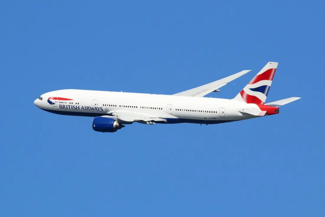 BA flight drops 28,000 feet and turns back to Heathrow after mid-air emergency