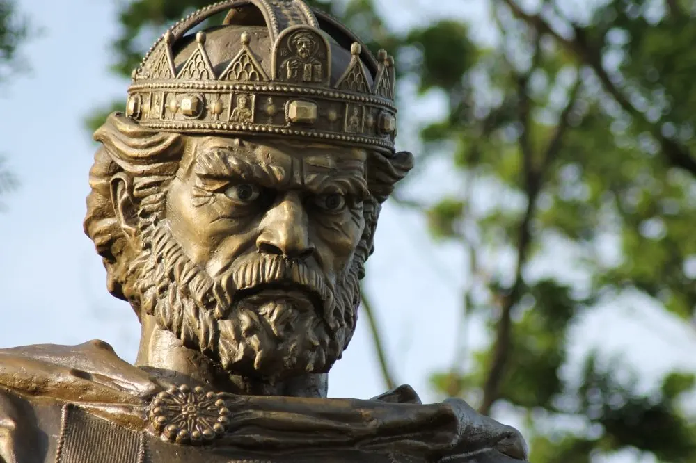 Tsar Samuel's remains head home to Sofia after 1,000 years — and a century of haggling