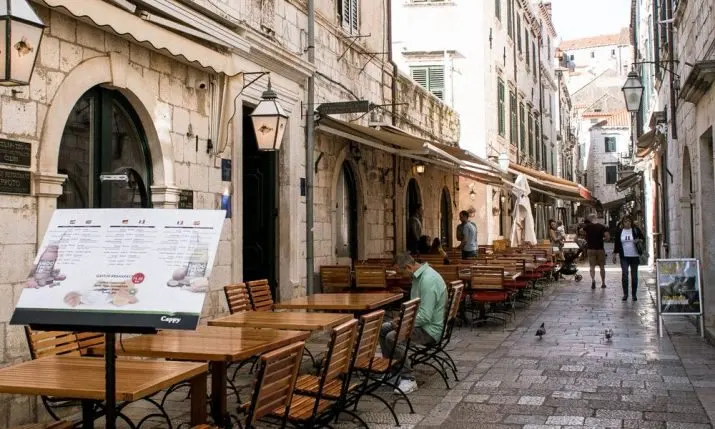 Croatia hits pause on 'anchor price' rules just days before they were due to start