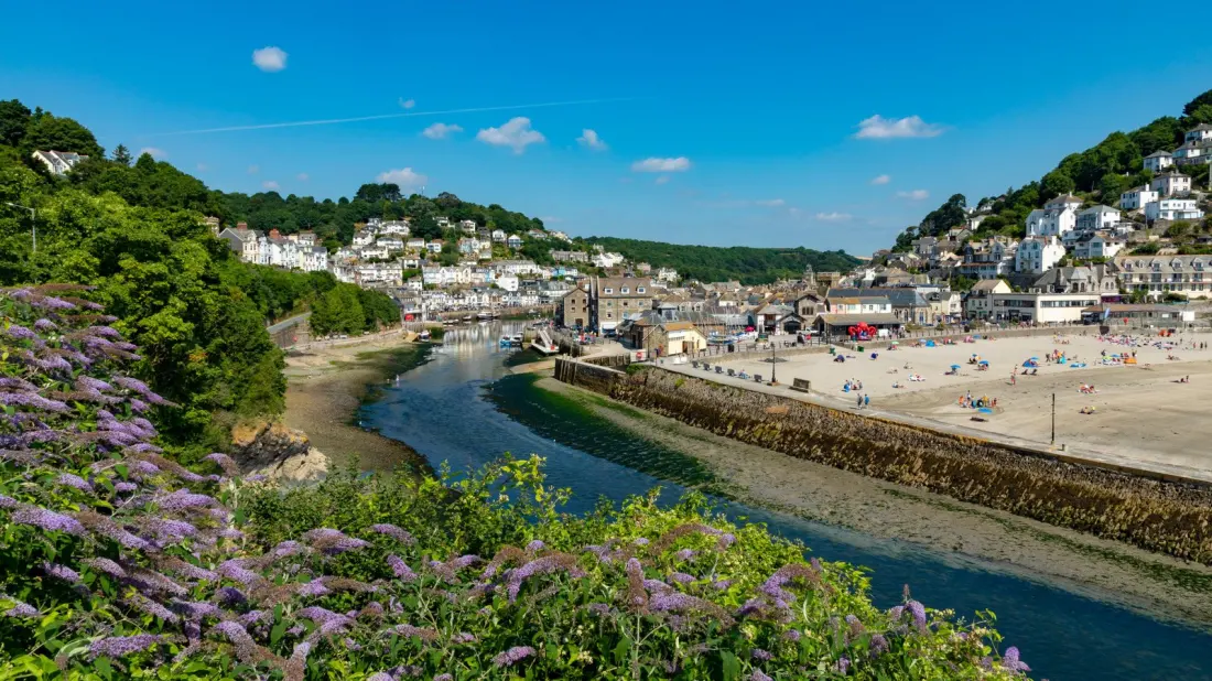 Looe: Cornwall's Split-in-Two Fishing Town With Beaches and Boat-Fresh Seafood