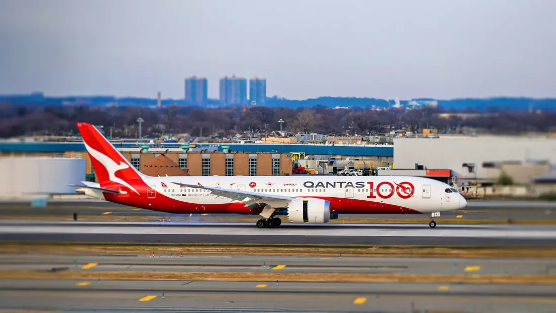Qantas Lines Up 13 Nonstop Marathons — Including a Brand-New Sydney to Las Vegas Route