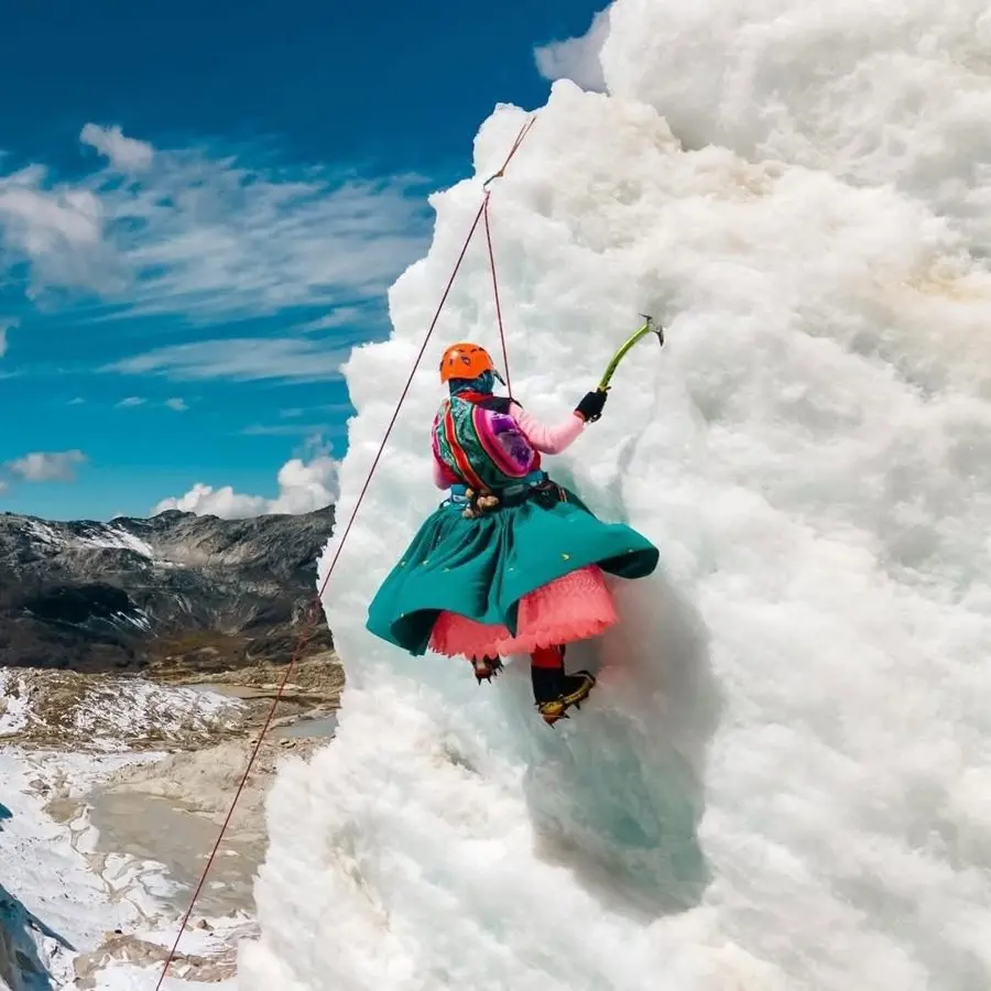 The Cholita Climbers: Aymara Women Summiting the Andes in Pleated Skirts