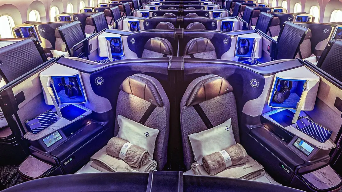 Flying Business Class for the First Time? Here's What Flight Attendants Notice Straight Away