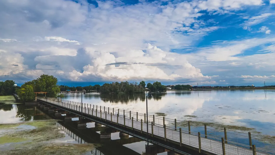 Fox Crossing, Wisconsin: The Easy Lakeside Day Trip Between Green Bay and Madison
