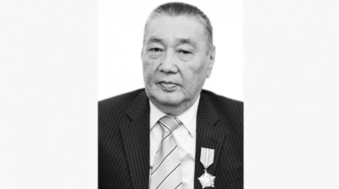 Kazakhstan Honours Writer Bakhytzhan Momyshuly, the Son Who Kept a War Hero's Story Alive
