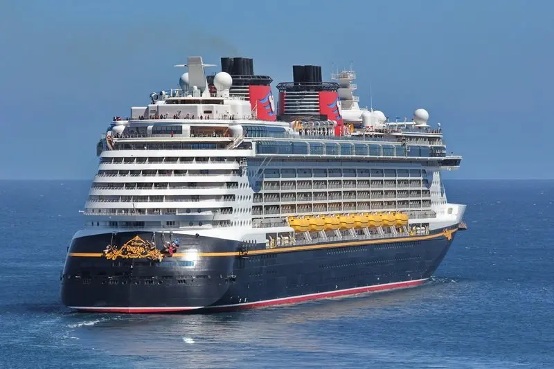 Disney Dream Home in Fort Lauderdale for a Winter of Bahamas and Caribbean Sailings