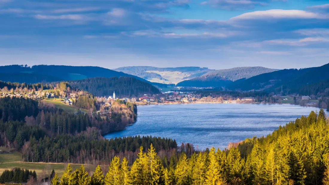 Lake Titisee: The Black Forest's Glacial Lake for Swims, Hikes and Spa Gardens