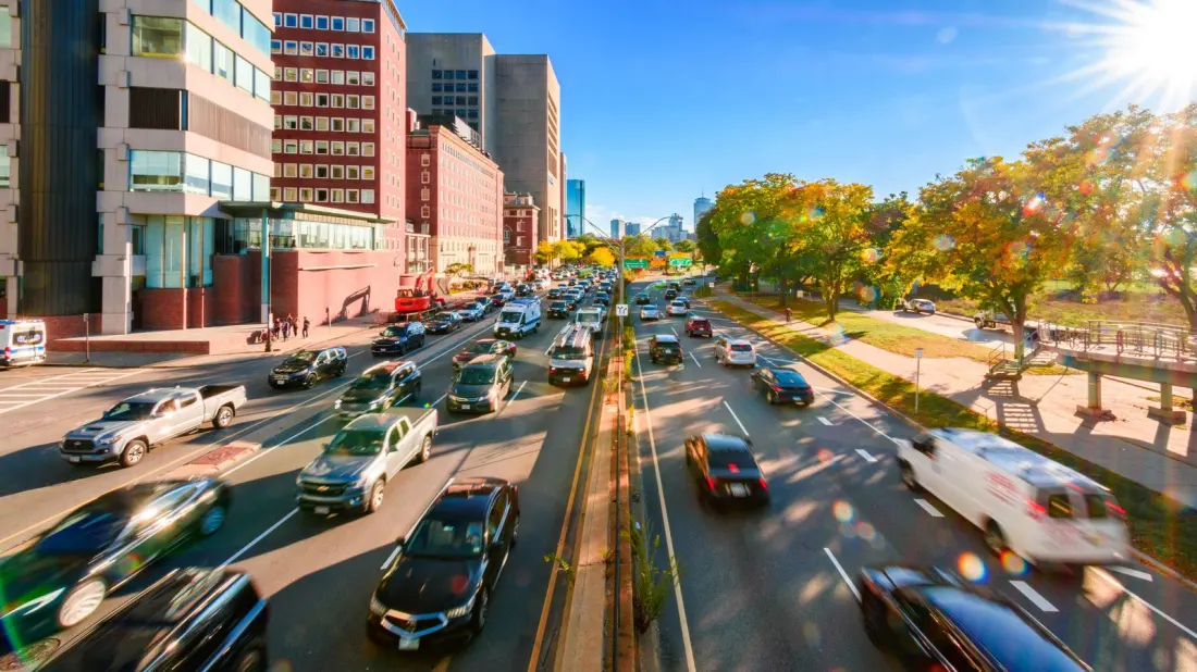 Boston Drivers Crash Every 3.76 Years — What Travellers Should Know Before Driving There
