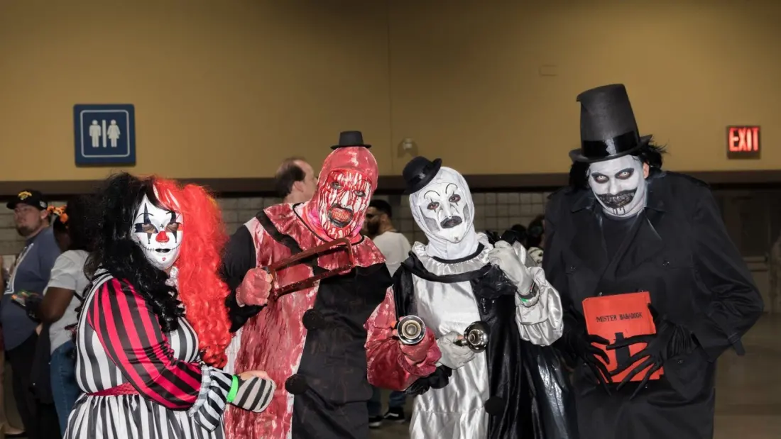 Calgary HorrorCon 2026: 13 horror stars, 100 vendors and a costume contest this October