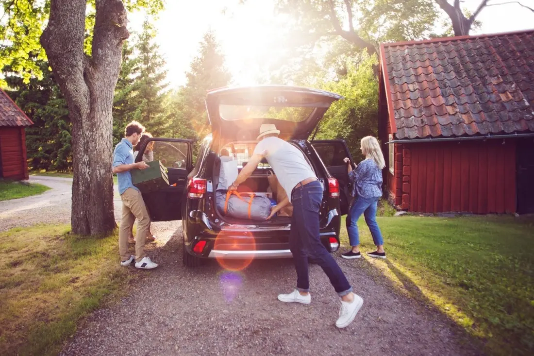 Rental car loyalty programs in 2026: which ones actually earn you free days