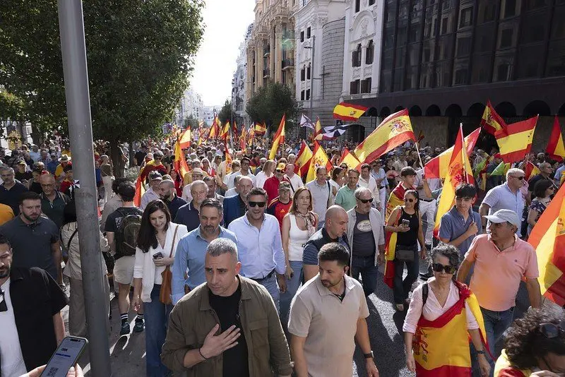 Tens of thousands march in Madrid over Ceuta migration crisis, piling pressure on Sánchez