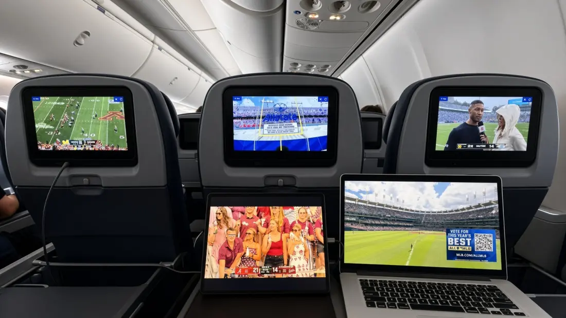 Five Games, One Exit Row: United's Starlink Wi-Fi Turns a Flight Into a Sports Bar