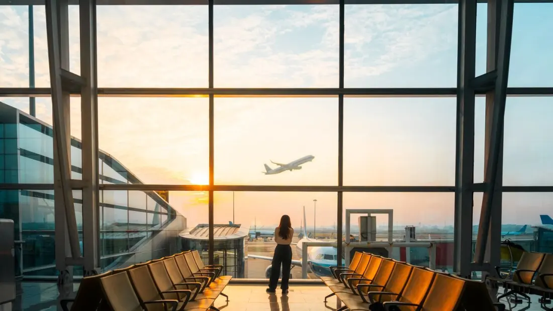 Stuck at the gate? What UK flight delay compensation rules actually get you