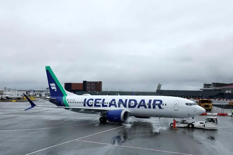 Icelandair mechanics' strike called off as four-week mediation deal kicks in