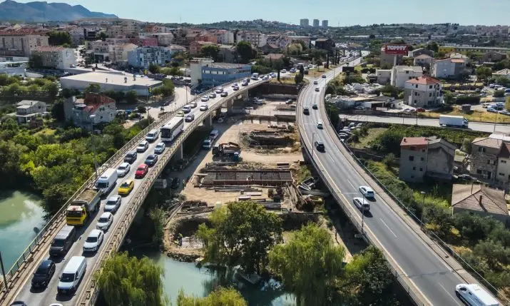 New Jadro Bridge at Solin's Širina junction hits first construction milestone near Split