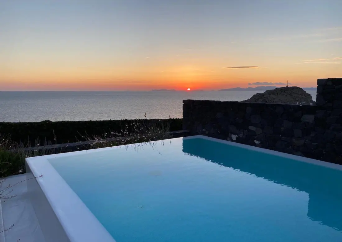 Chase Ink Business Unlimited's 100K-Point Bonus Ends Soon — Here's What Travellers Should Know